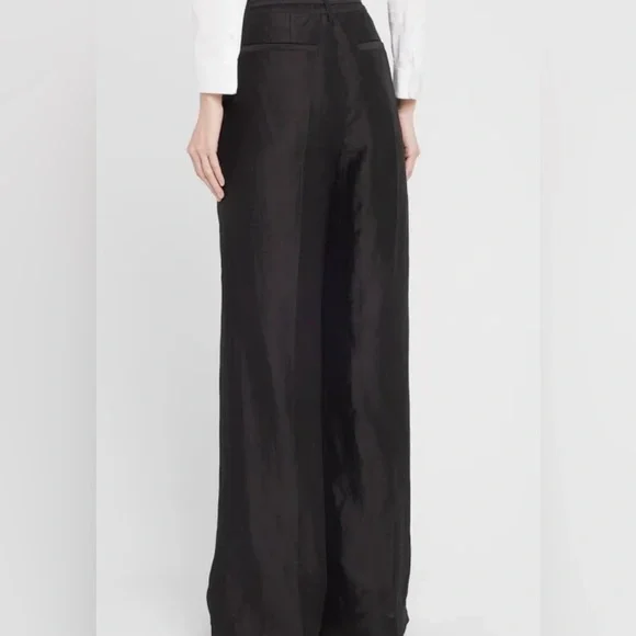 FRAME NWT High Waisted Safari Trouser in Noir. Size 4